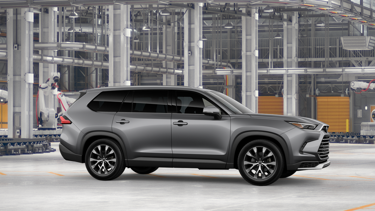 New 2026 Toyota Grand Highlander Hybrid SUV