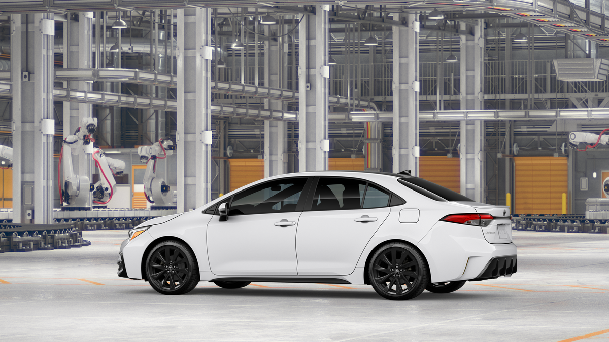 New 2026 Ice Cap with Midnight Black Metallic roof <sup>1</sup> Toyota  SE image 7
