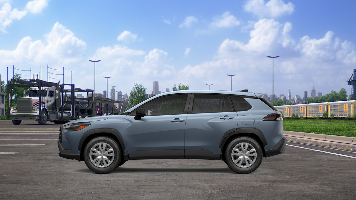 2026 Toyota Corolla Cross L photo 5