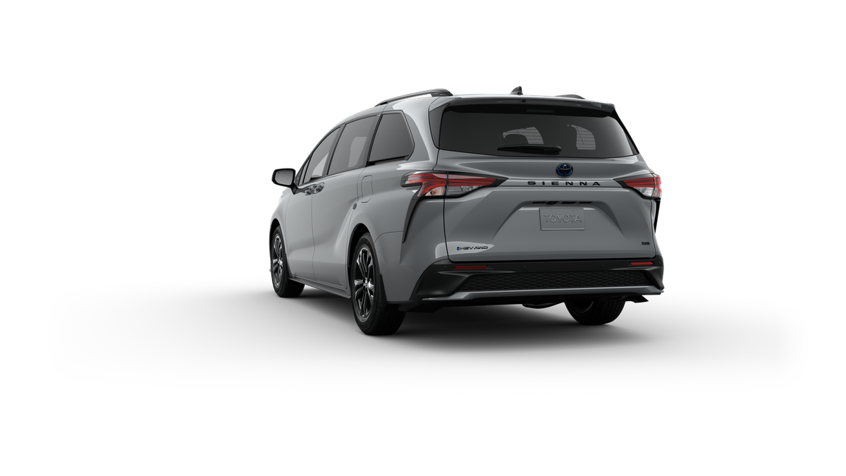 2025 Toyota Sienna XSE photo 8