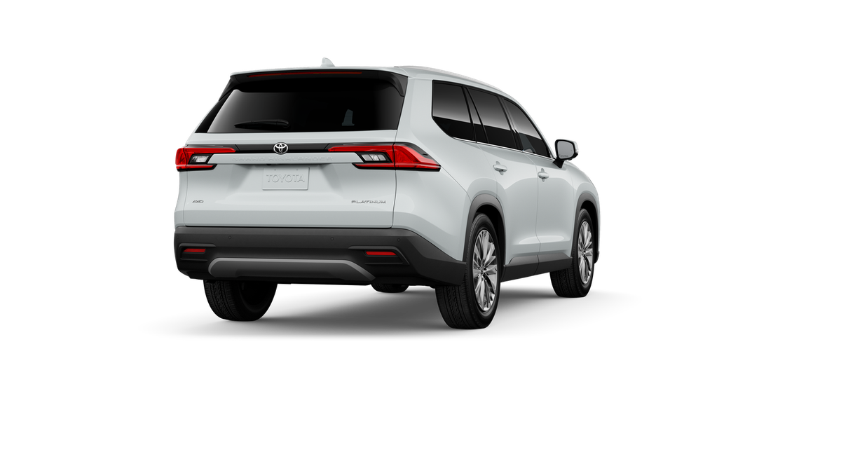 New 2026 Wind Chill Pearl <sup>1</sup> Toyota  Platinum image 11