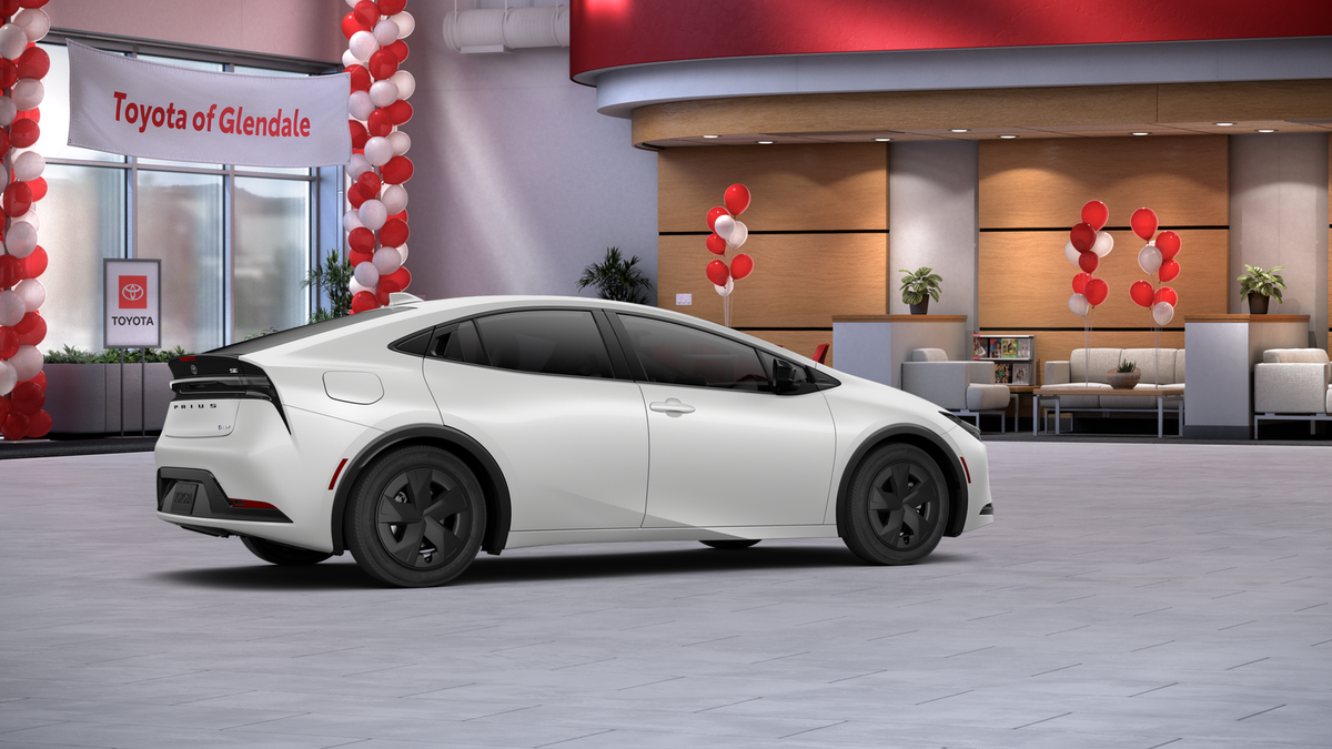 New 2027 Wind Chill Pearl <sup>1</sup> Toyota  SE image 13