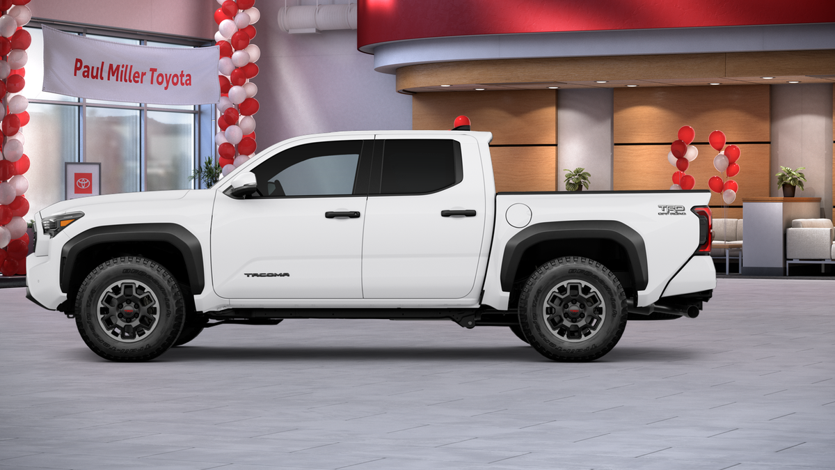 2025 Toyota Tacoma TRD Off Road - Photo 6