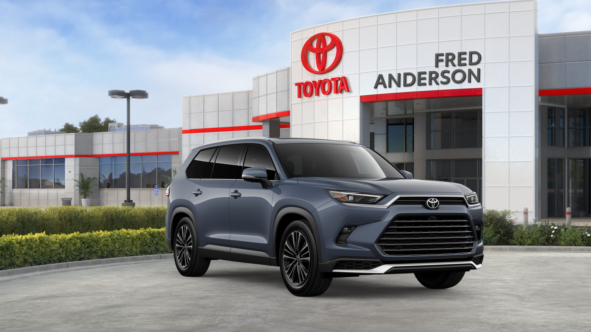 New 2026 Toyota Grand Highlander Hybrid SUV