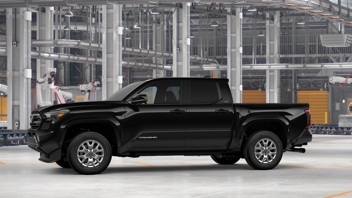 2025 Toyota Tacoma SR5 Double Cab photo 3