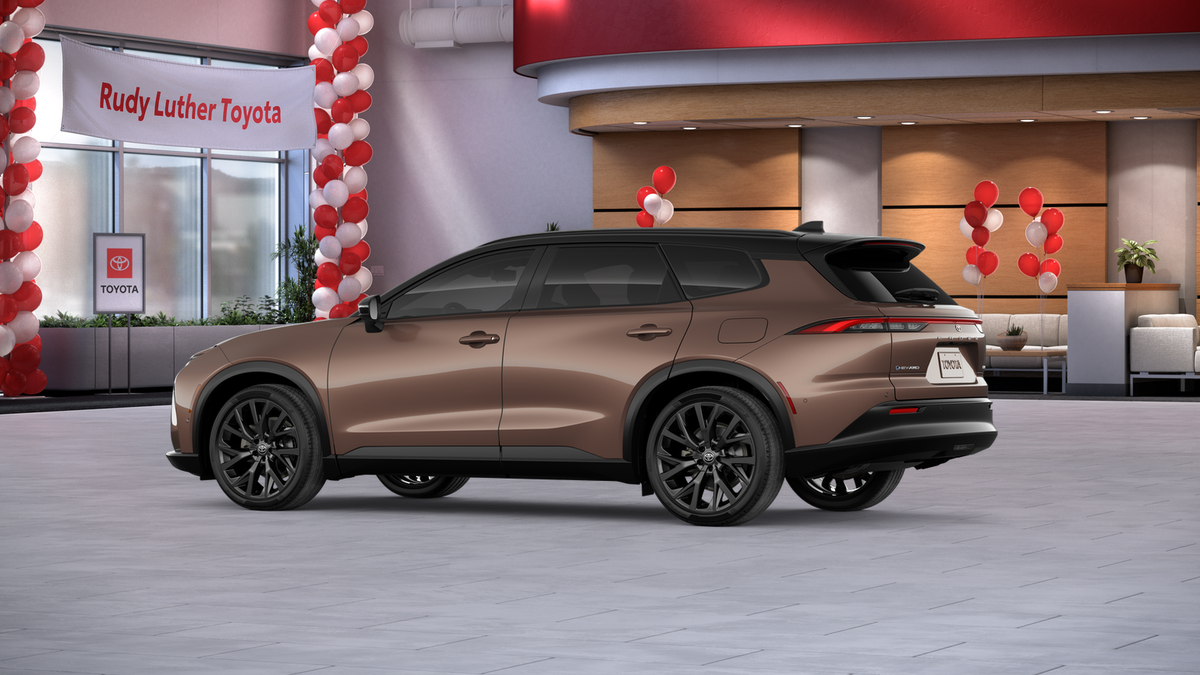 New 2026 Bronze Age with Black roof <sup>1</sup> Toyota  Limited image 7