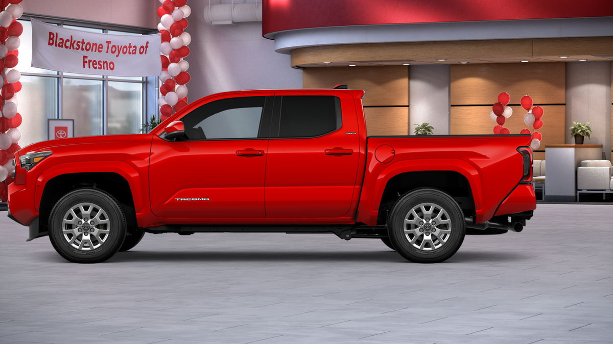 2026 Toyota Tacoma SR5 - Photo 7