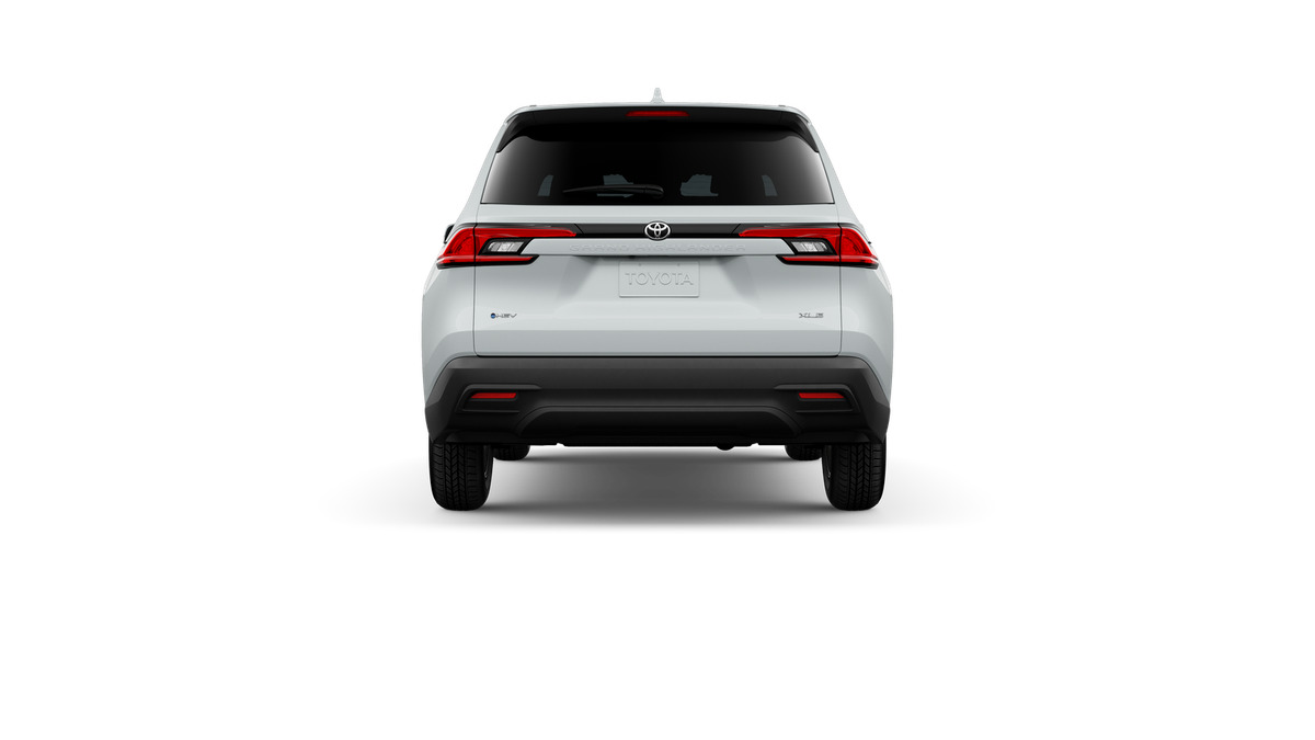New 2026 Wind Chill Pearl <sup>1</sup> Toyota  XLE image 10