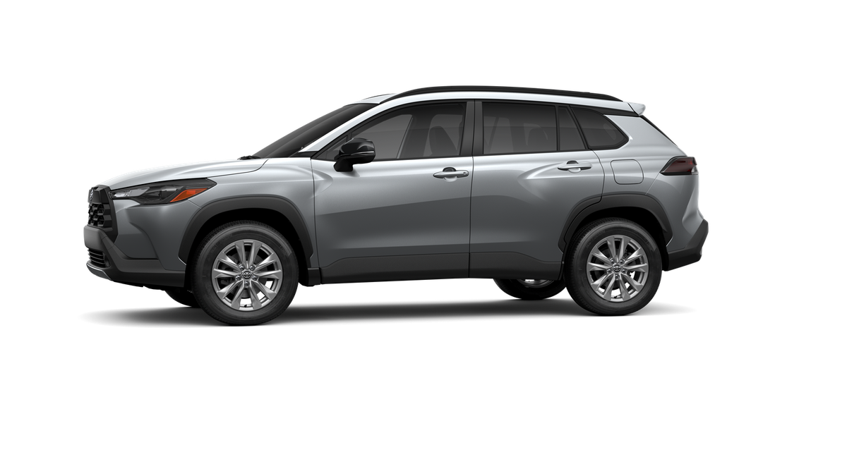 2026 Toyota Corolla Cross LE photo 28