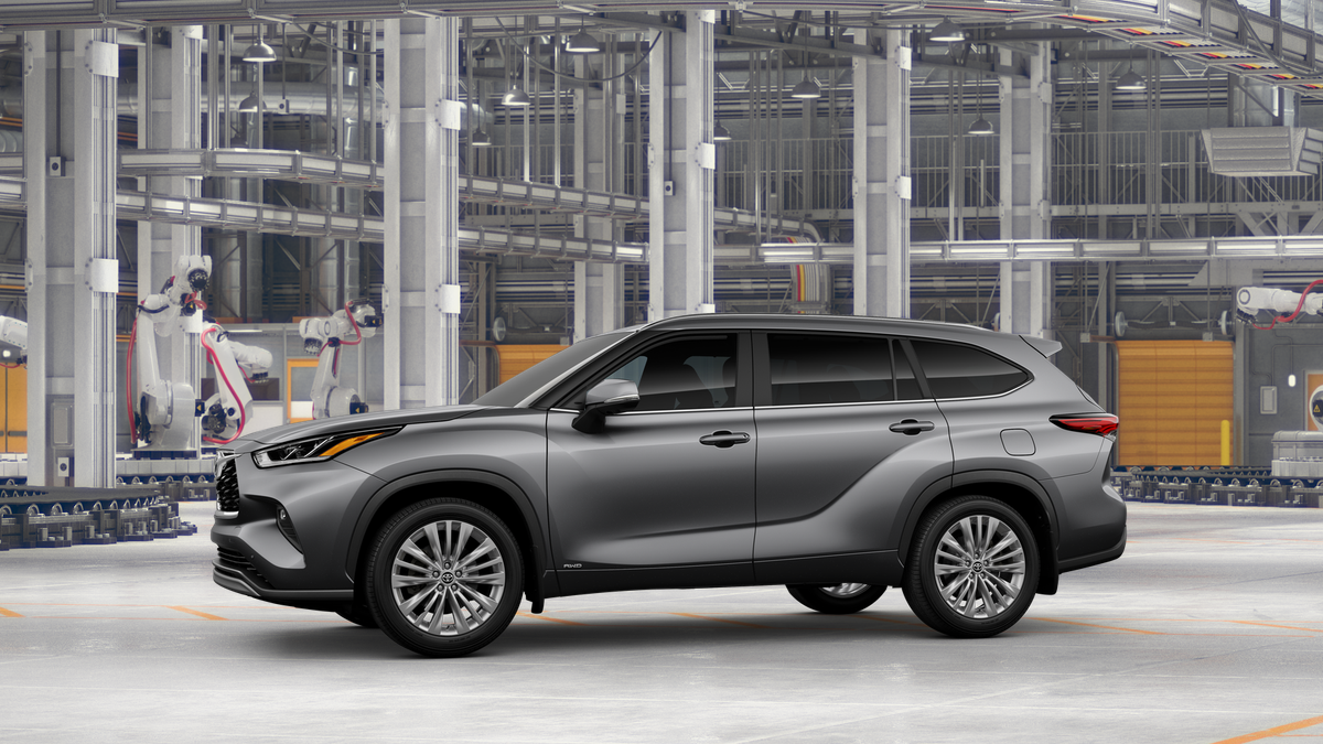 2025 Toyota Highlander Hybrid Platinum photo 3