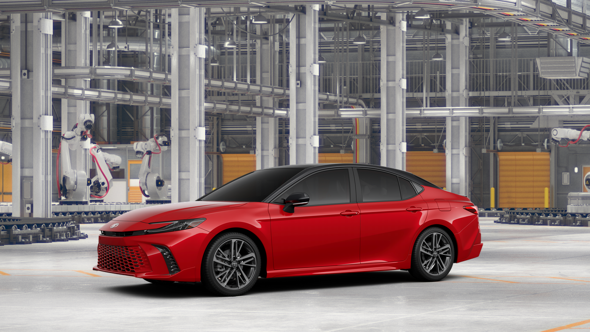 New 2026 Supersonic Red with Midnight Black Metallic roof <sup>1</sup> Toyota  XSE image 3