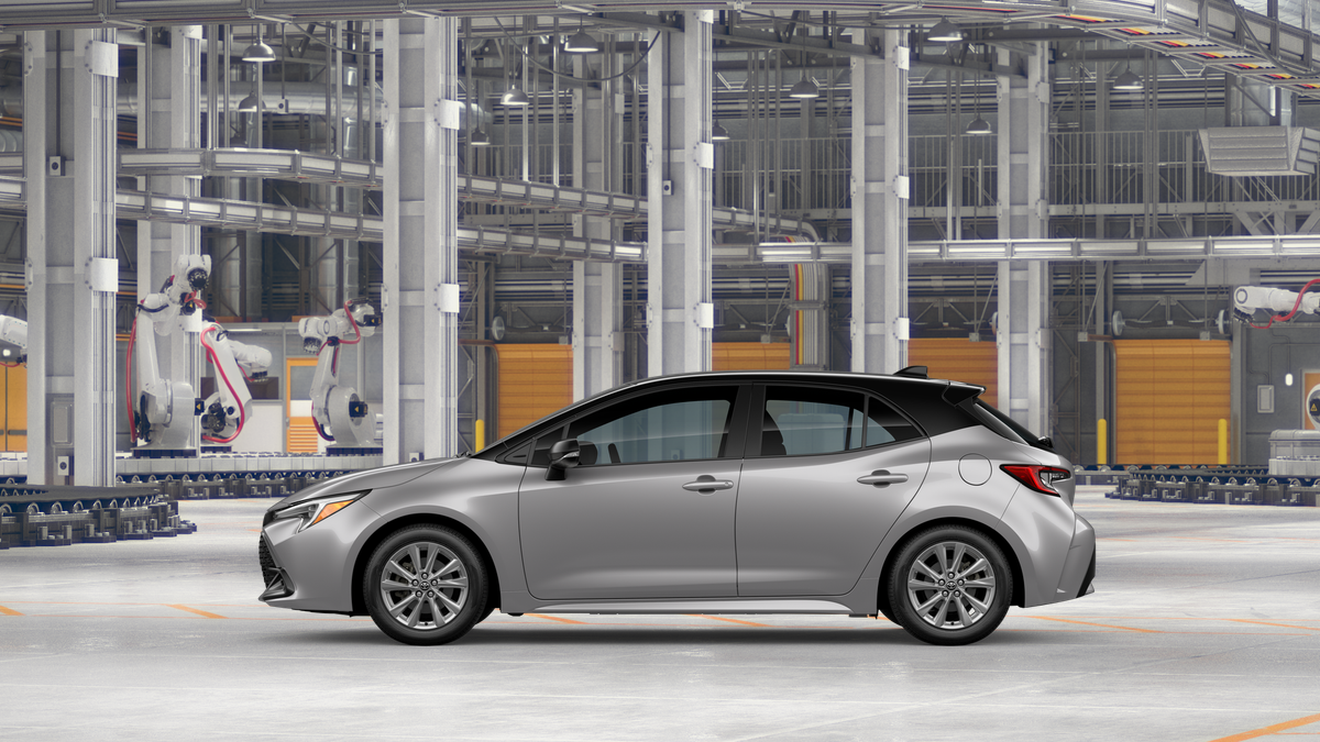 2026 Toyota Corolla SE photo 3