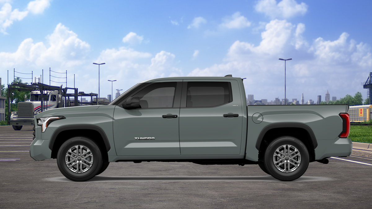 2026 Toyota Tundra SR5 CrewMax photo 4
