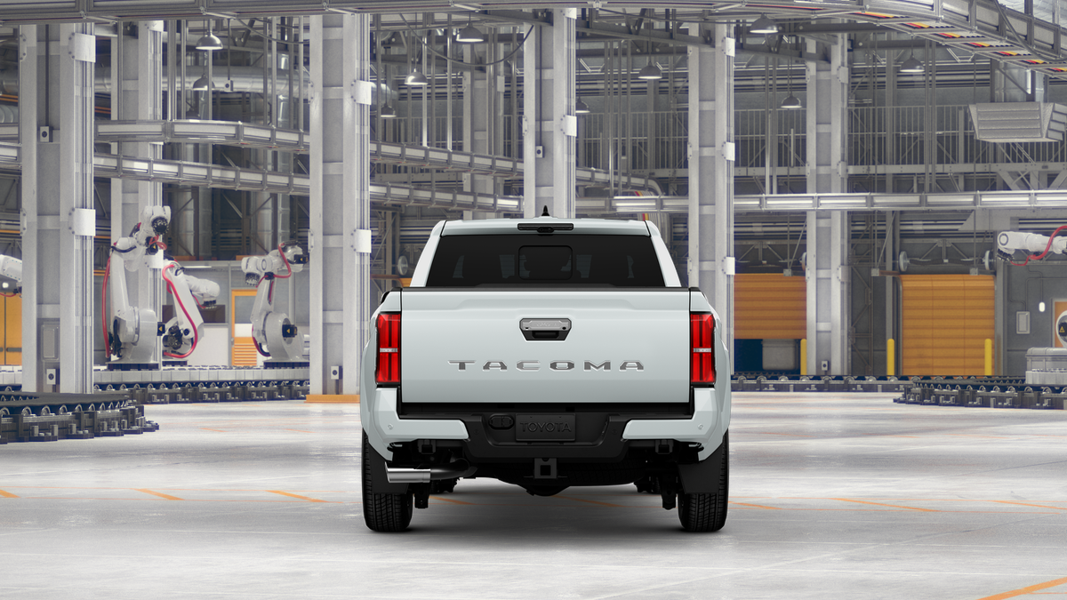 New 2026 Wind Chill Pearl <sup>1</sup> Toyota  Limited image 10