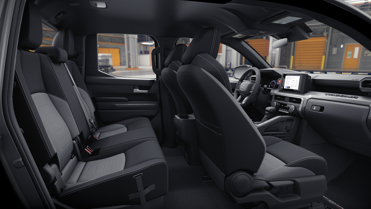 2025 Toyota Tacoma TRD Off-Road Double Cab photo 21