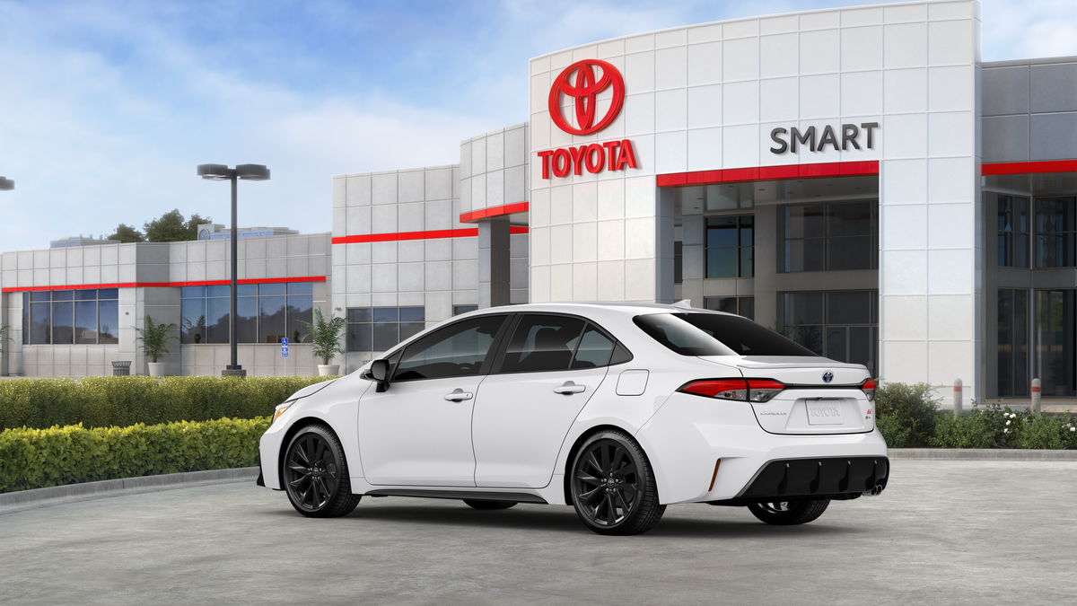 2025 Toyota Corolla Hybrid SE photo 5