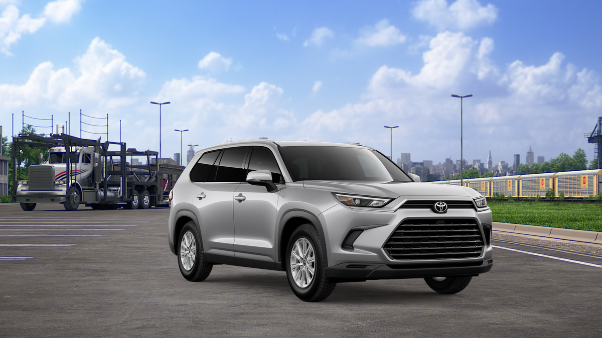 2026 Toyota Highlander Hybrid XLE photo 15