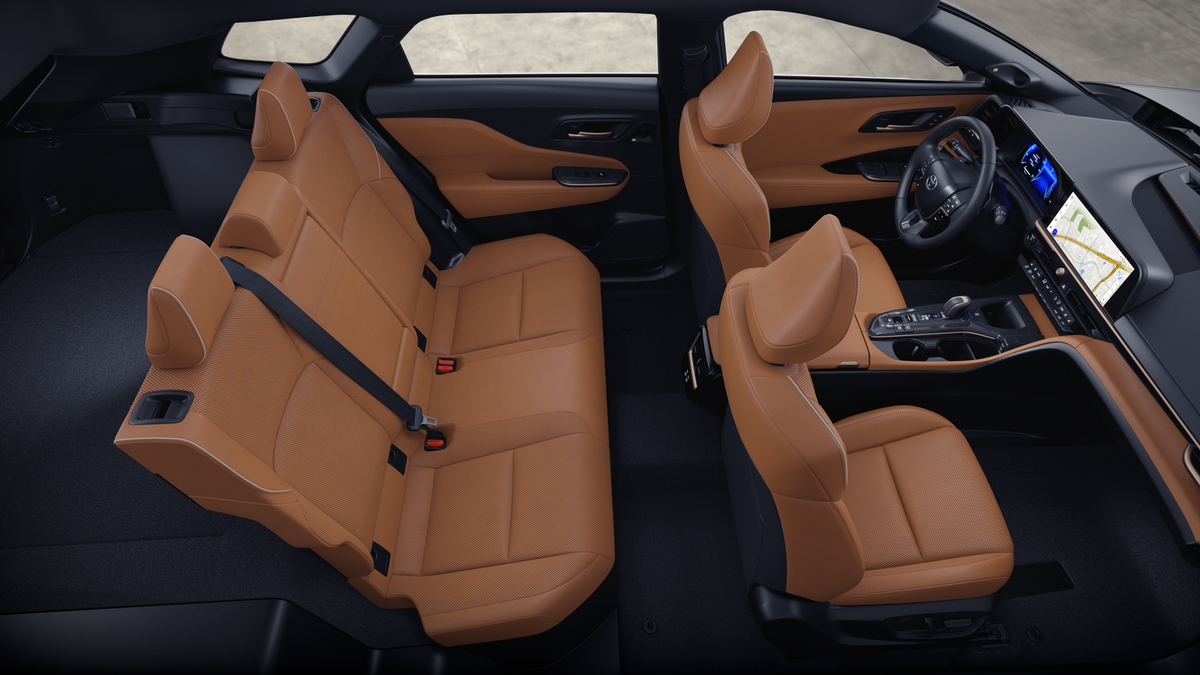 Toyota Crown Signia Limited 2.5L 4-Cyl. Hybrid Engine All-Wheel Drive [21]