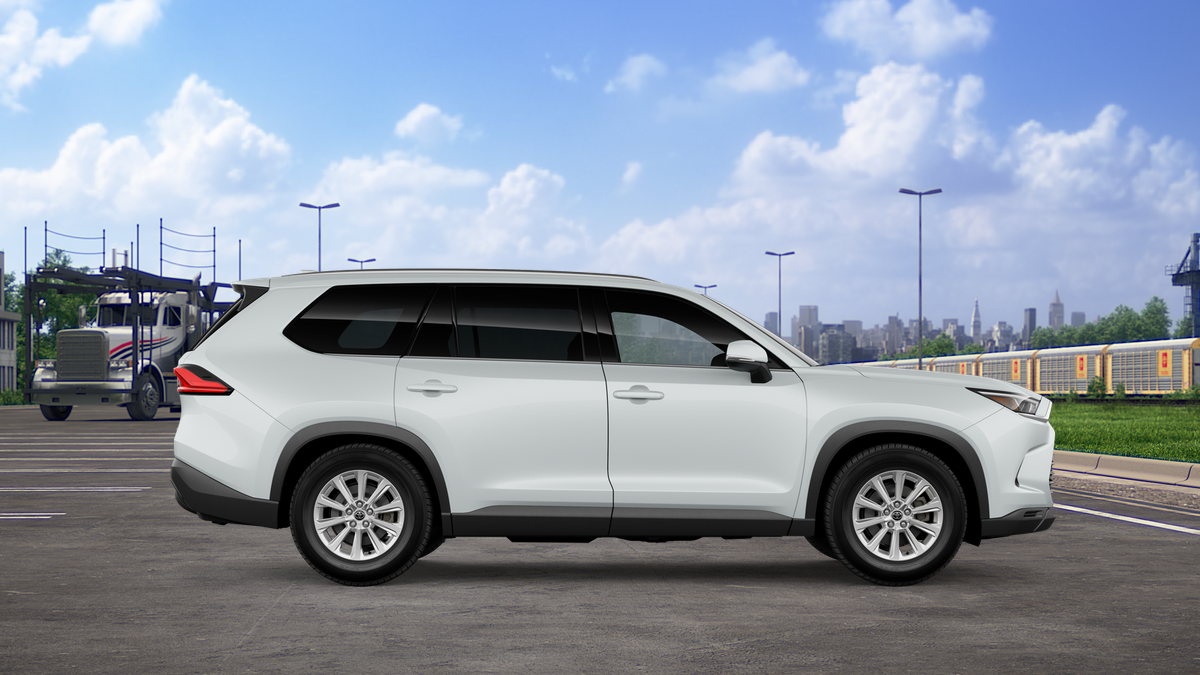 2026 Toyota Grand Highlander XLE photo 13