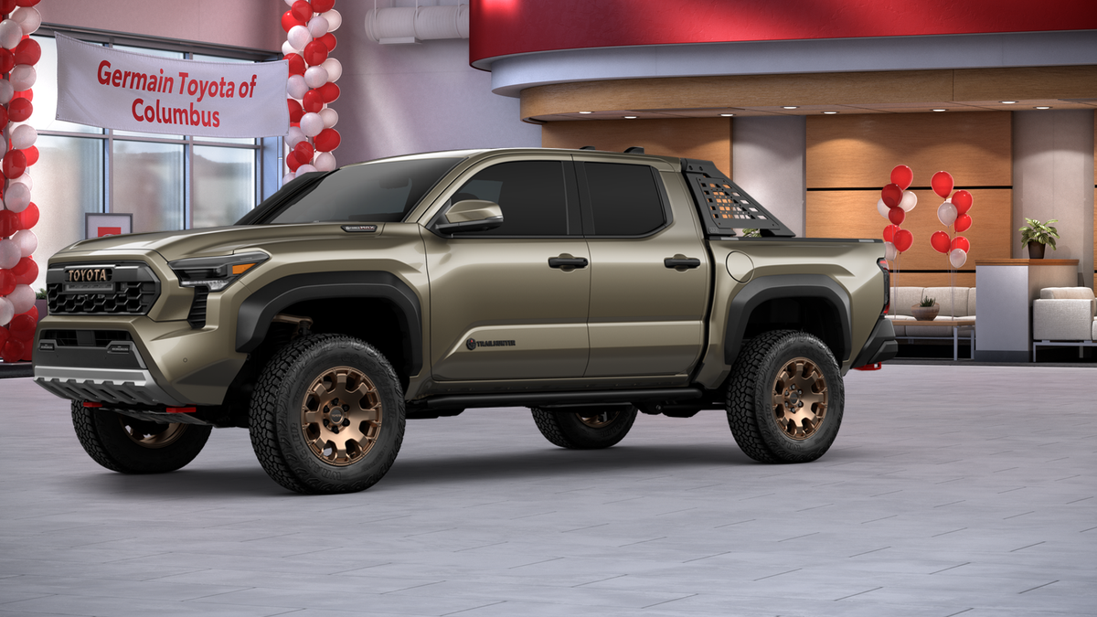 New 2026 Bronze Oxide Toyota Tacoma Trailhunter image 39