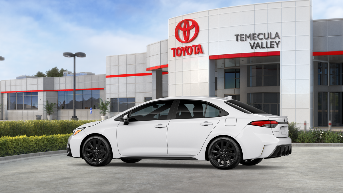 New 2026 Ice Cap Toyota  SE image 7