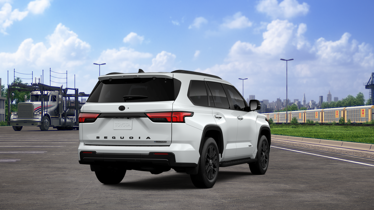 New 2026 Wind Chill Pearl <sup>1</sup> Toyota  Limited image 11