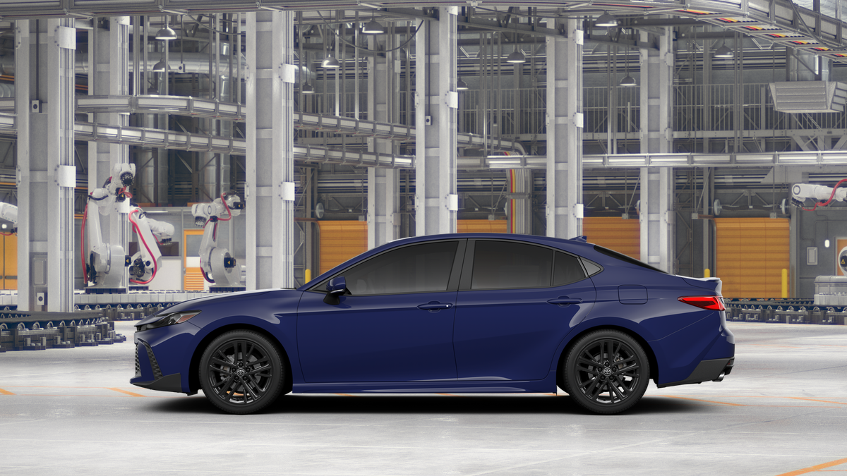 Camry SE 2.5L 4-Cyl. Engine All-Wheel Drive [3]