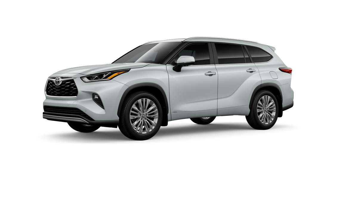 New 2026 Wind Chill Pearl <sup>1</sup> Toyota  Platinum image 3