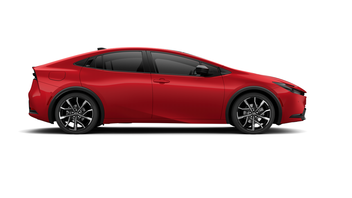 2026 Toyota Prius Plug-in Hybrid XSE Premium - Photo 14