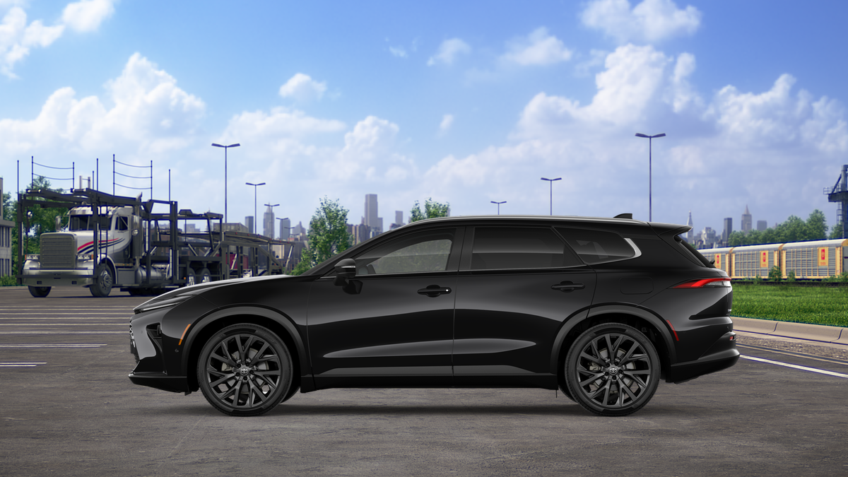 2026 Toyota Crown Signia Limited - Photo 6