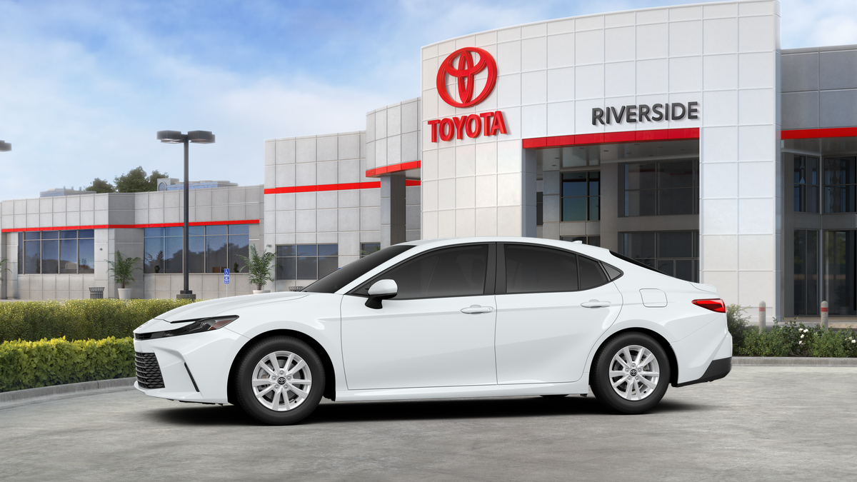 New 2026 Ice Cap Toyota  LE image 27