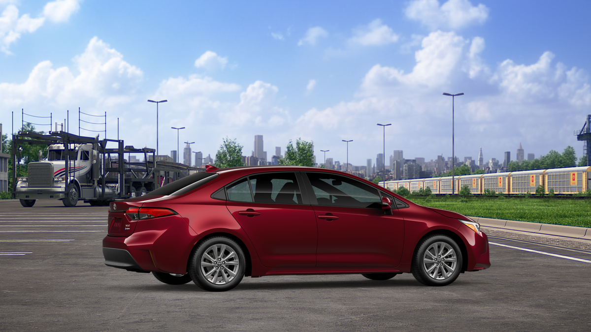 New 2026 Ruby Flare Pearl <sup>1</sup> Toyota  XLE image 18