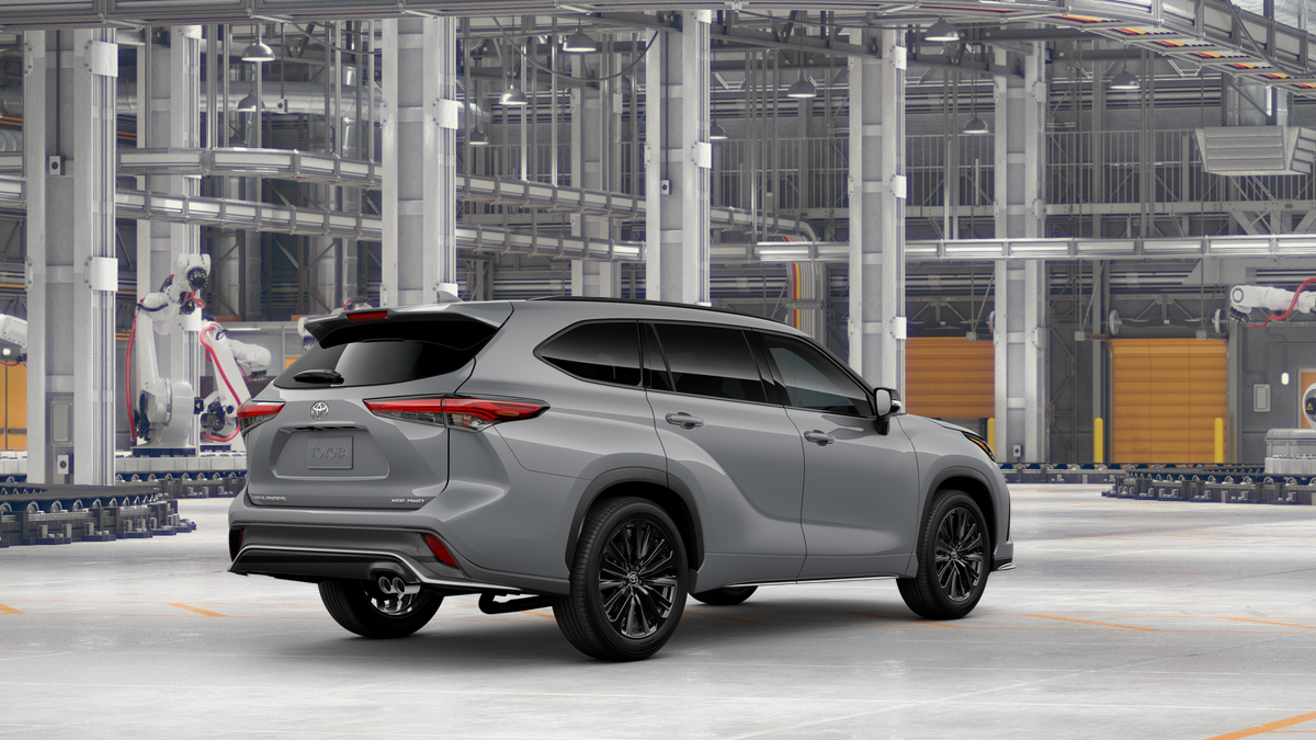 2025 Toyota Highlander XSE photo 10