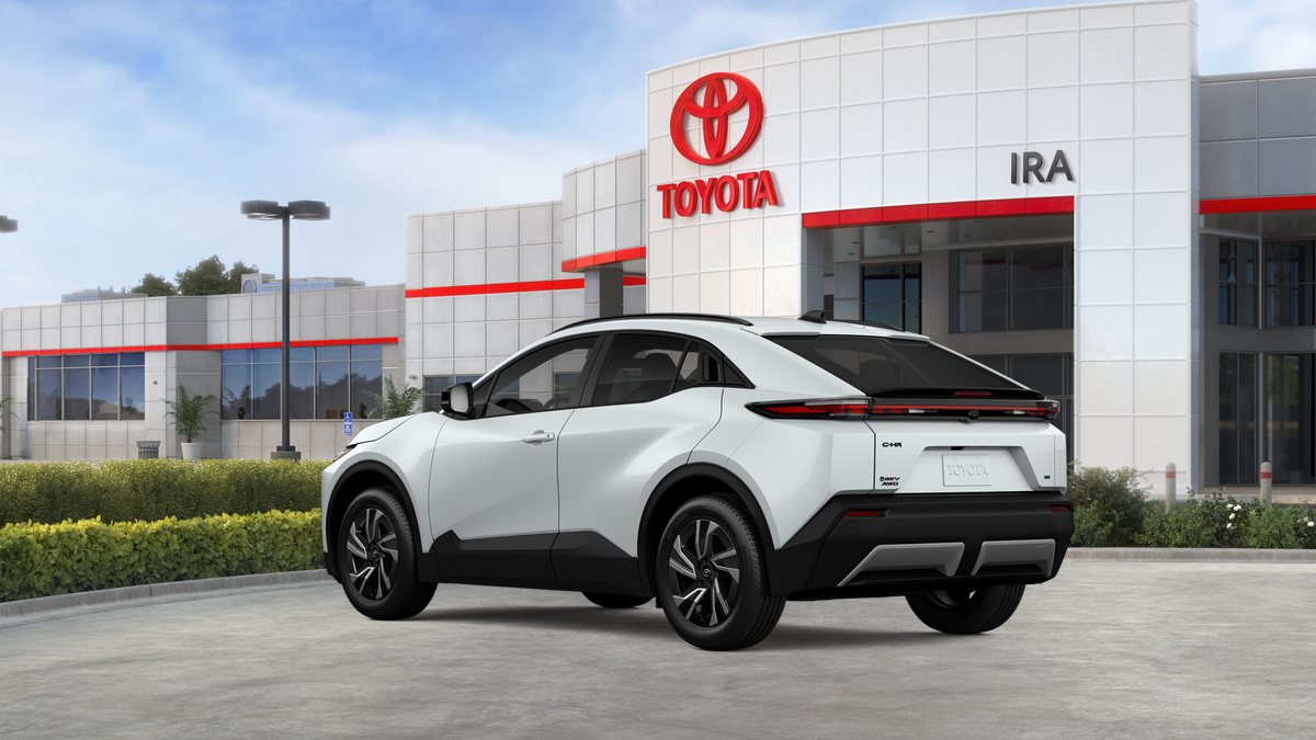 New 2026 Wind Chill Pearl <sup>1</sup> Toyota  SE image 8