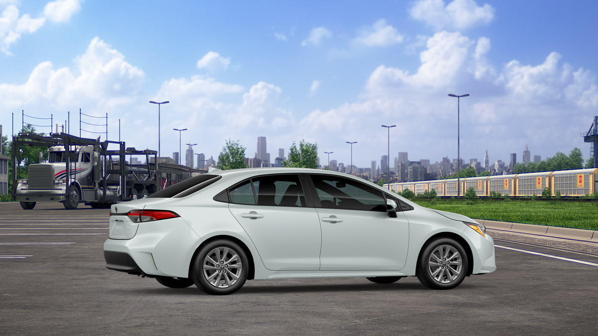 2026 Toyota Corolla LE photo 11
