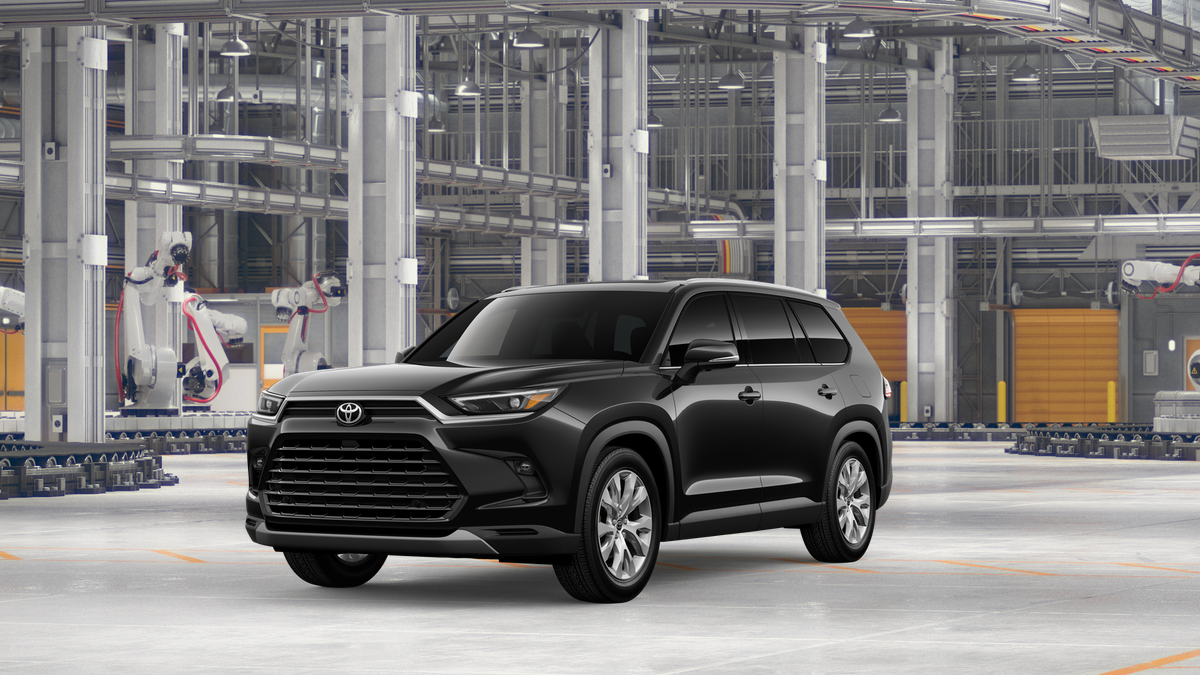 2026 Toyota Grand Highlander Limited's photo
