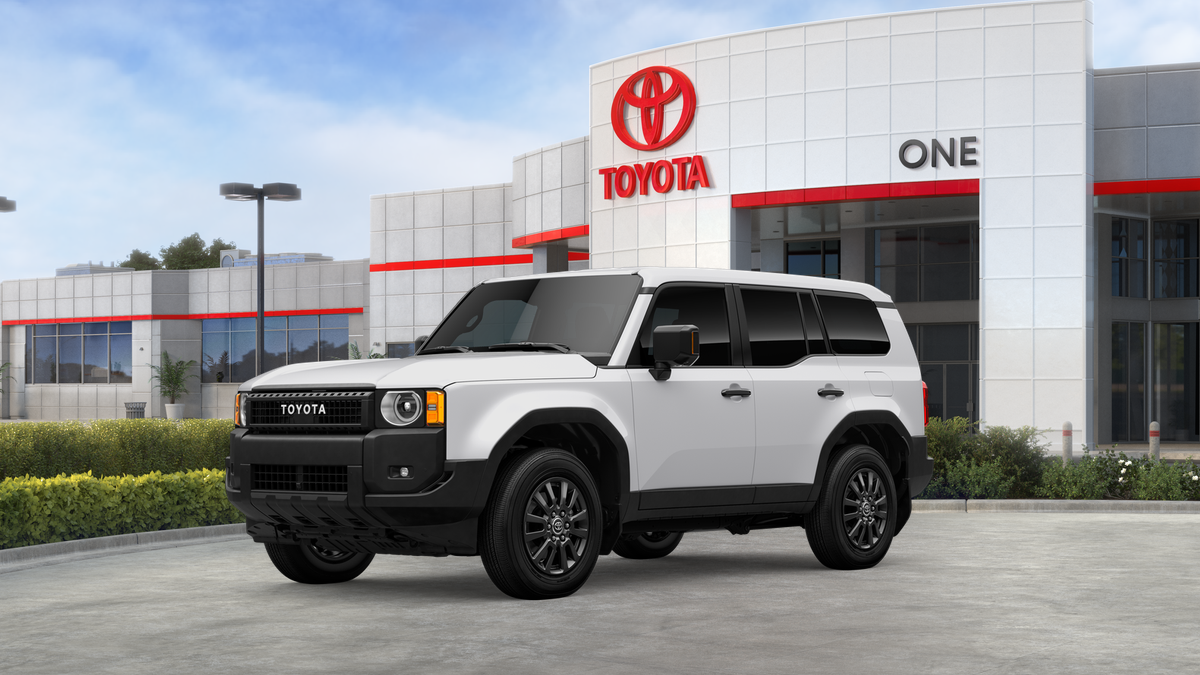 2026 Toyota Land Cruiser photo 2