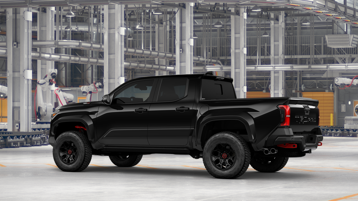 2025 Toyota Tacoma TRD Pro Double Cab photo 5