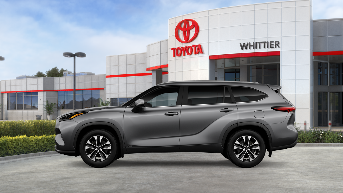 New 2026 Heavy Metal <sup>1</sup> Toyota  XLE image 6