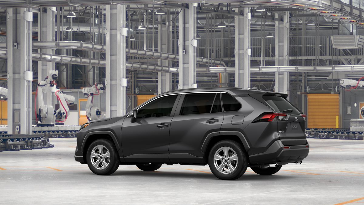 2025 Toyota RAV4 XLE photo 6