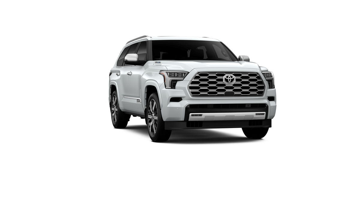 New 2026 Wind Chill Pearl <sup>1</sup> Toyota  Capstone image 18