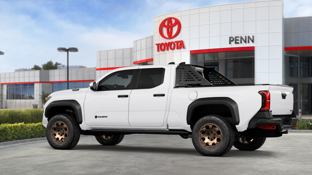 2025 Toyota Tacoma Trailhunter Double Cab photo 18