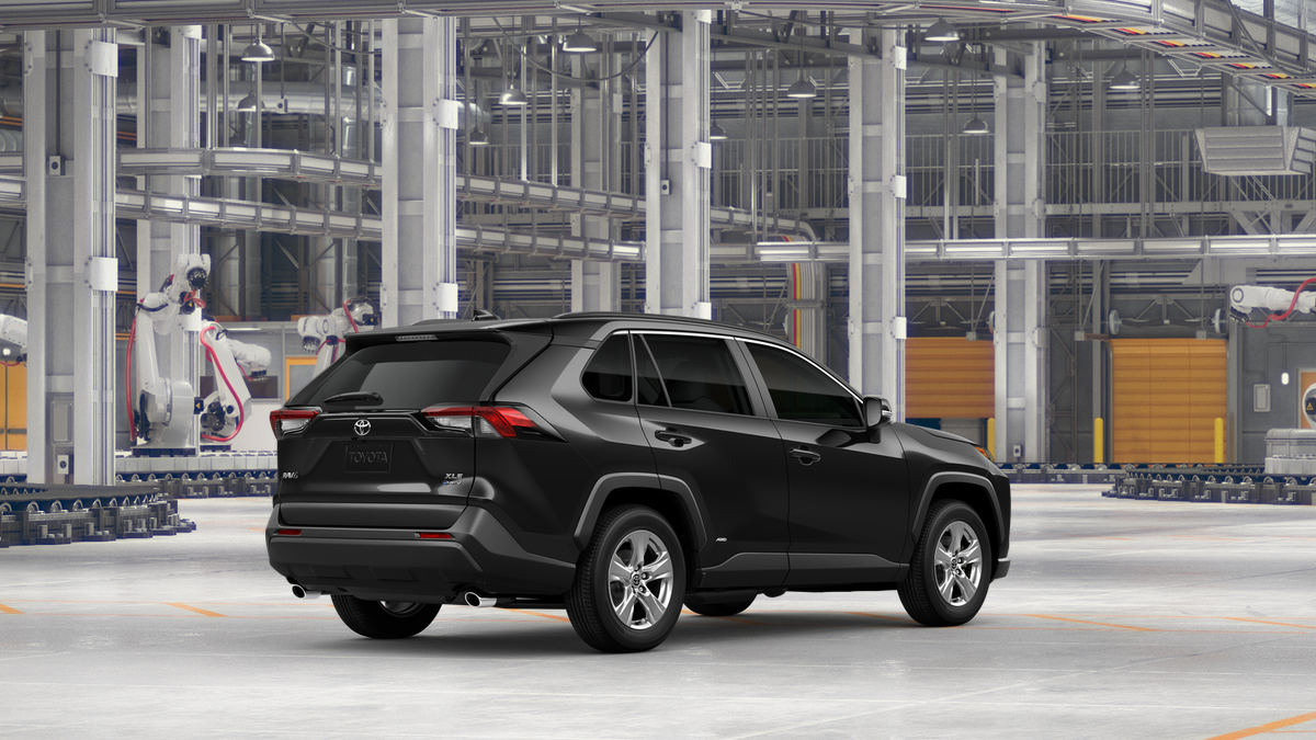 2025 Toyota RAV4 Hybrid XLE photo 8