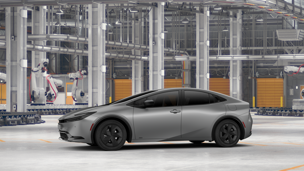 2026 Toyota Prius LE photo 3
