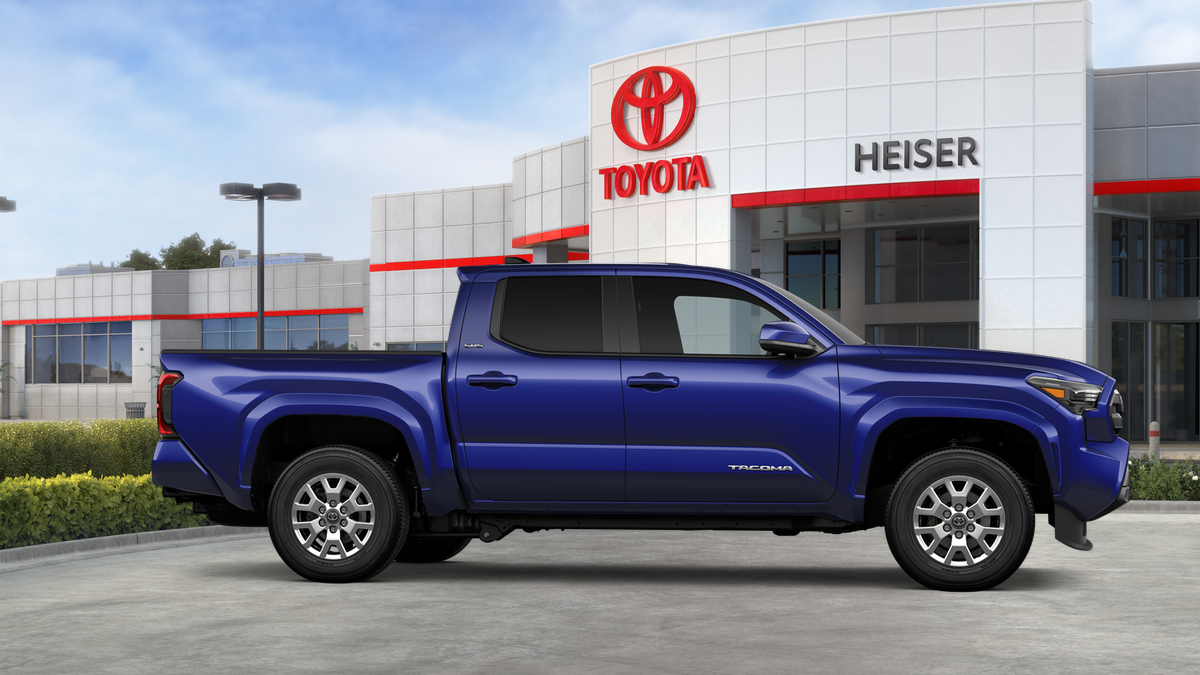 2025 Toyota Tacoma SR5 Double Cab photo 13