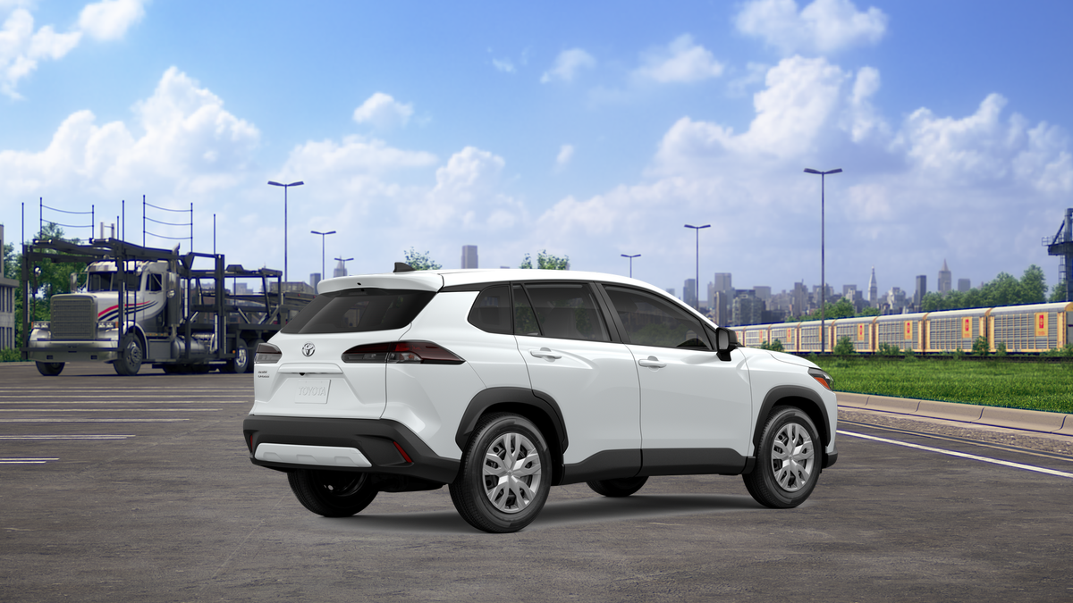 2026 Toyota Corolla Cross L photo 2