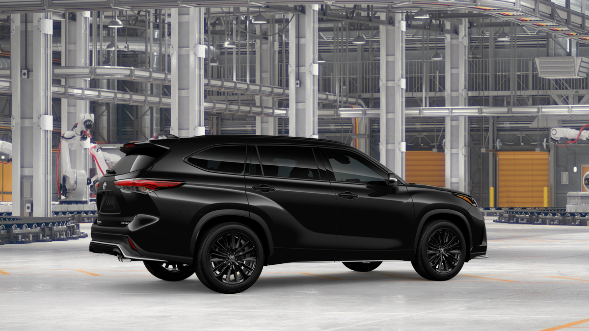New Midnight Black Metallic 2026 Toyota Highlander XSE for Sale in