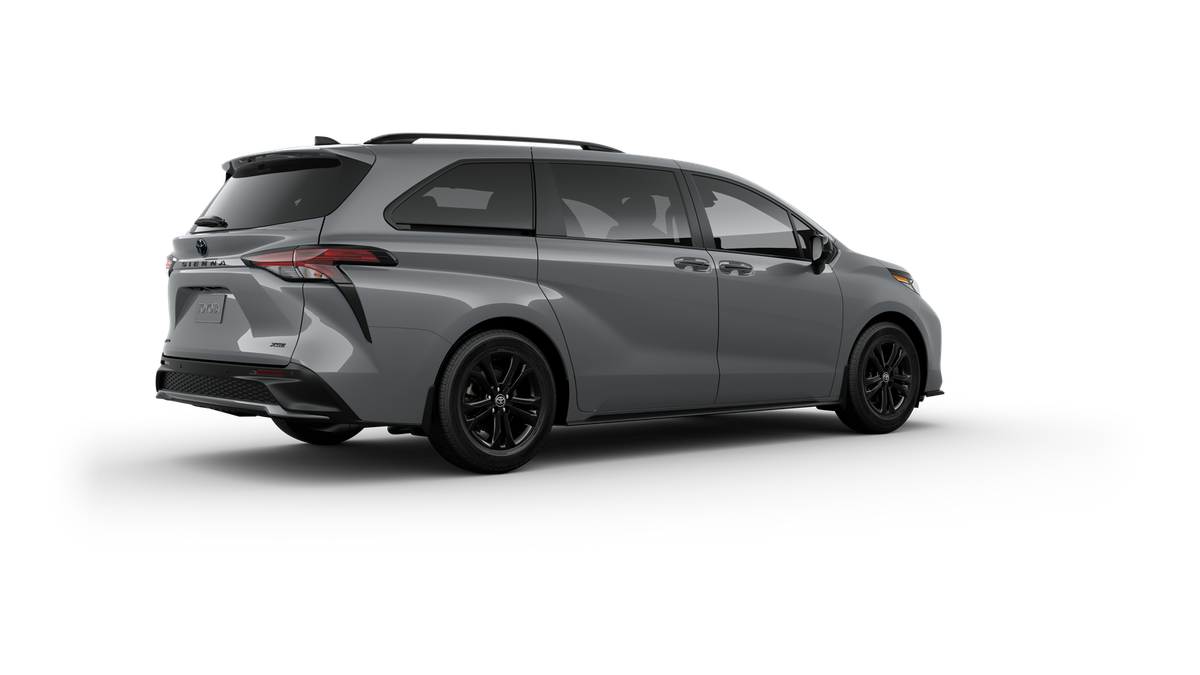 2025 Toyota Sienna XSE photo 11
