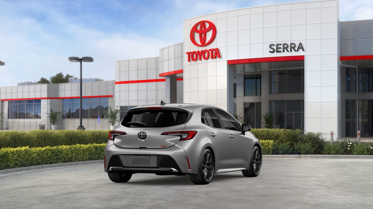 New 2027 Classic Silver Metallic Toyota  XSE image 20