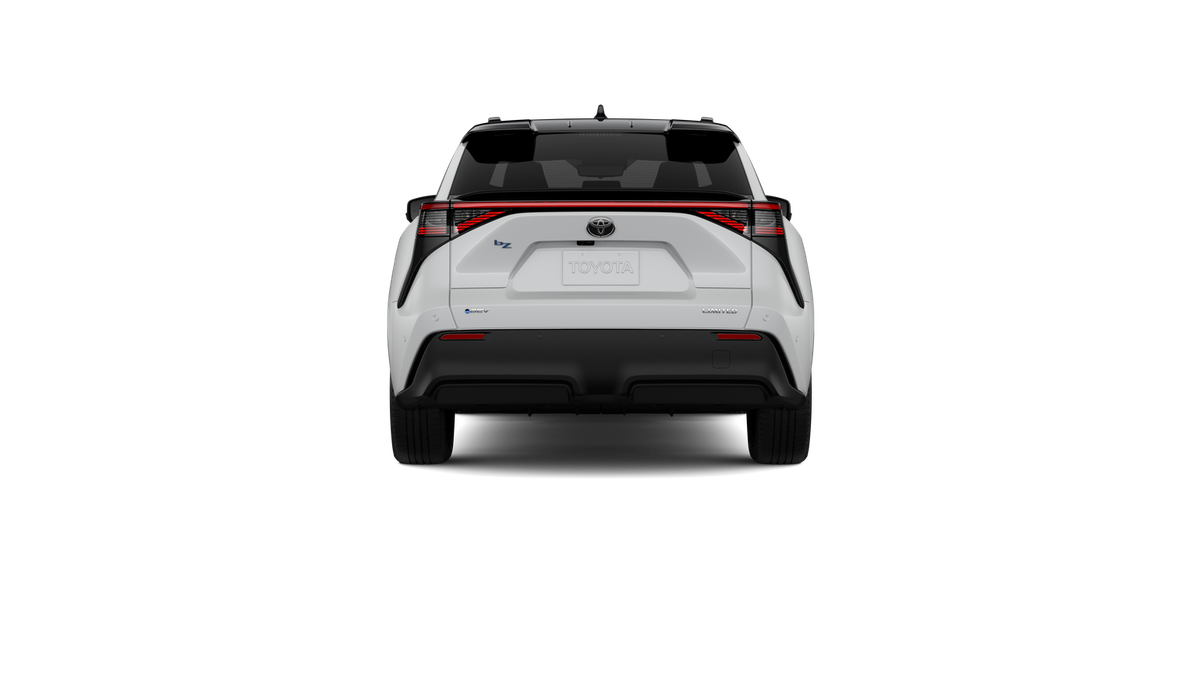 New 2027 Wind Chill Pearl with Midnight Black Metallic roof <sup>1</sup> Toyota  Limited image 24